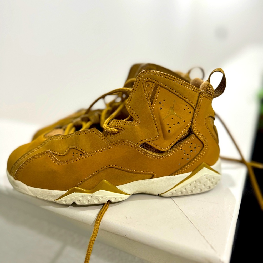 Nike Air Jordan True Flight